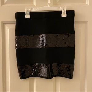 Guess sequin bandage mini skirt - size M